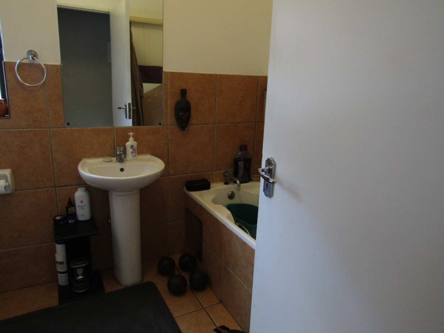 2 Bedroom Property for Sale in Auckland Park Gauteng