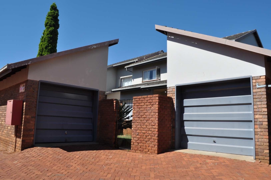 3 Bedroom Property for Sale in Wonderboom Gauteng