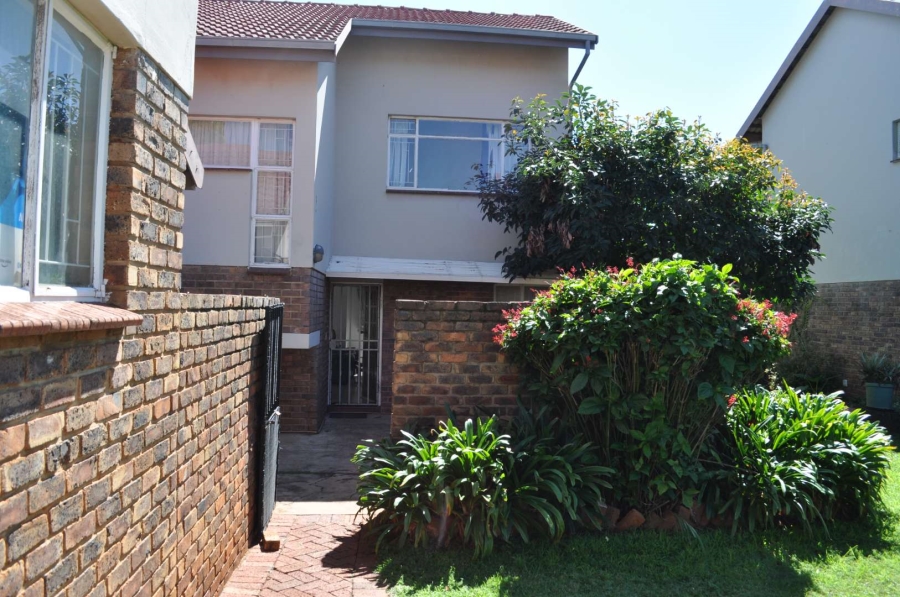 3 Bedroom Property for Sale in Wonderboom Gauteng