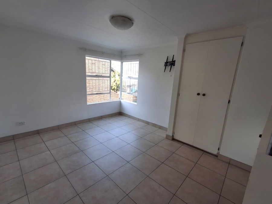 3 Bedroom Property for Sale in Rynfield Gauteng