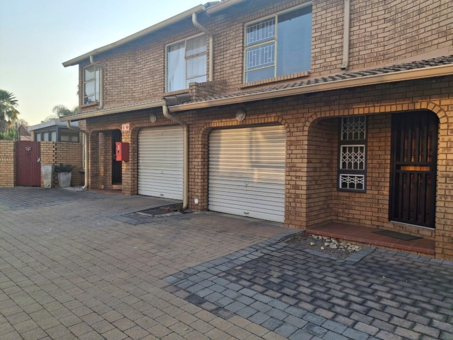 3 Bedroom Property for Sale in Rynfield Gauteng