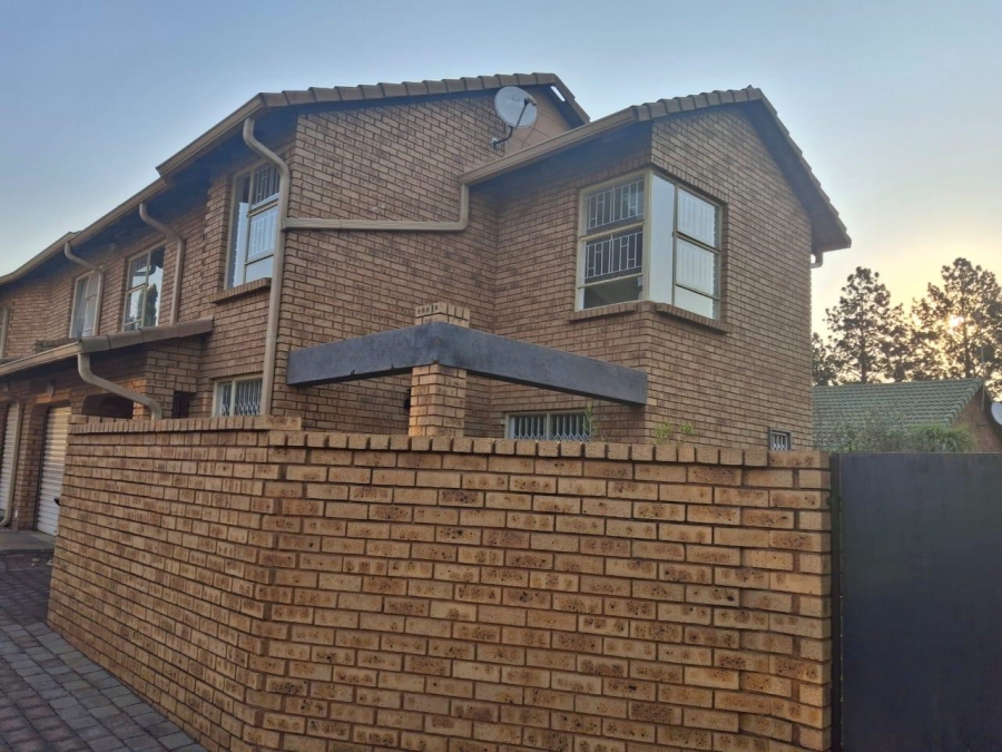 3 Bedroom Property for Sale in Rynfield Gauteng