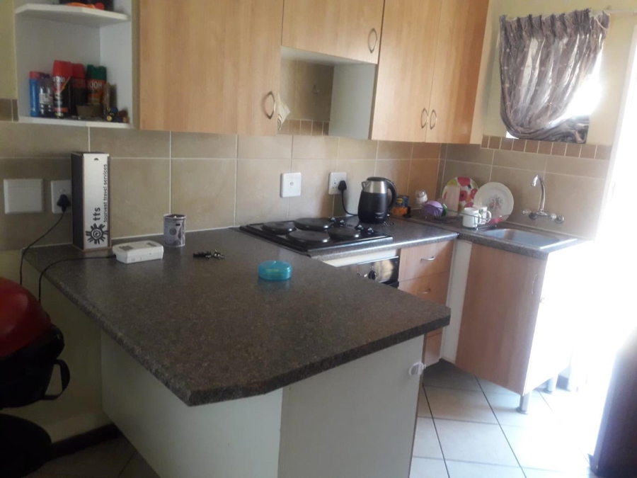 2 Bedroom Property for Sale in The Orchards Gauteng
