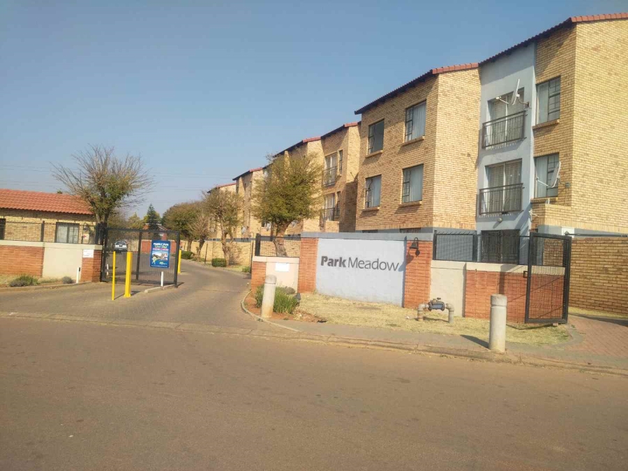 2 Bedroom Property for Sale in The Orchards Gauteng