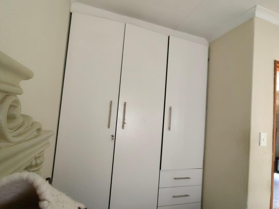 3 Bedroom Property for Sale in Tokoza Gauteng