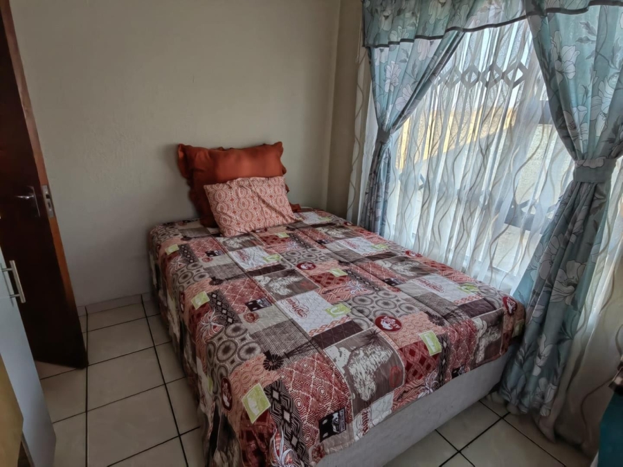 3 Bedroom Property for Sale in Tokoza Gauteng