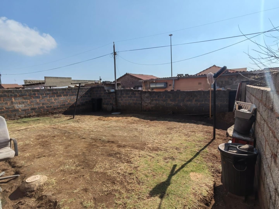 3 Bedroom Property for Sale in Tokoza Gauteng