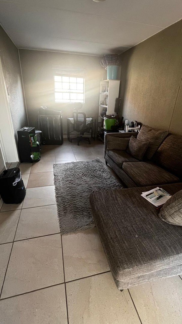 3 Bedroom Property for Sale in Albertsdal Gauteng