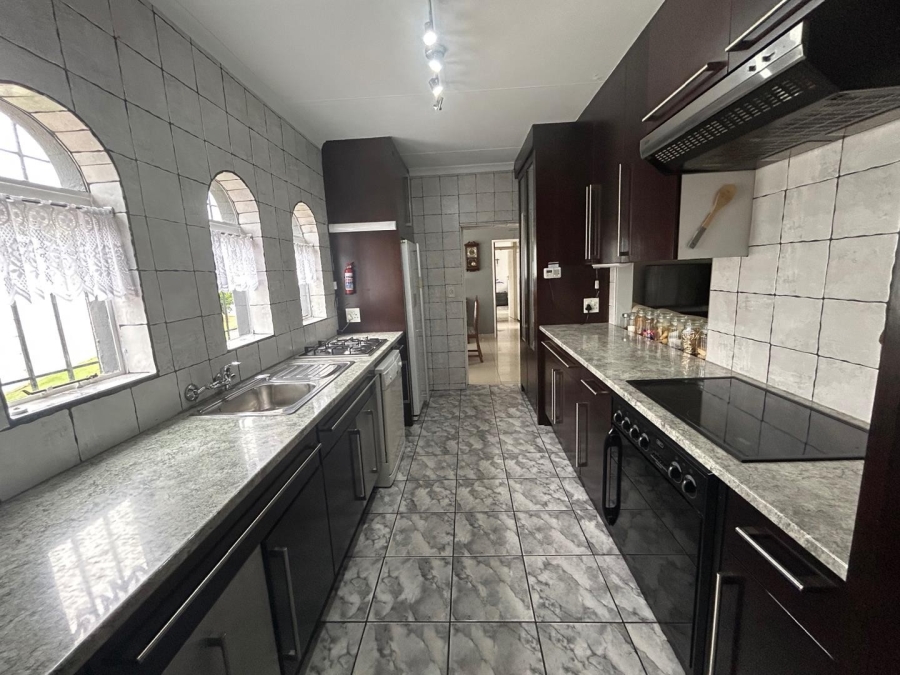 3 Bedroom Property for Sale in Verwoerdpark Gauteng