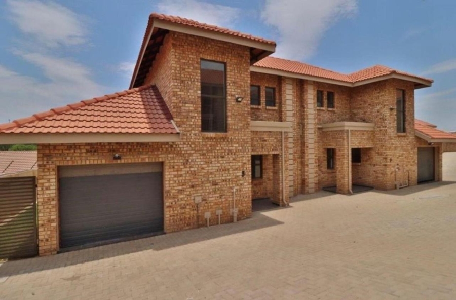 3 Bedroom Property for Sale in Elandshaven Gauteng