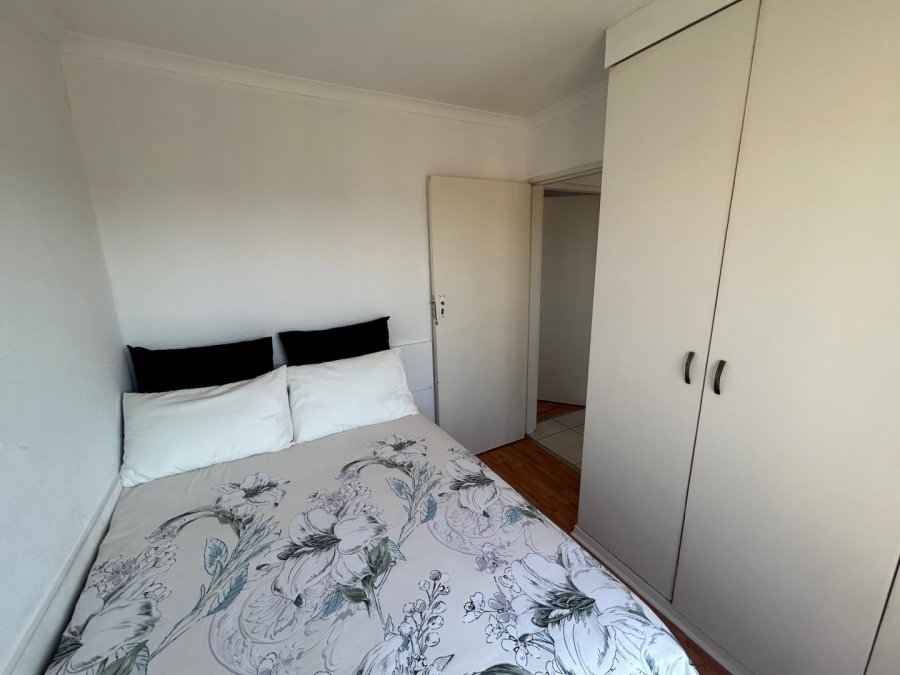 2 Bedroom Property for Sale in Roodekop Gauteng