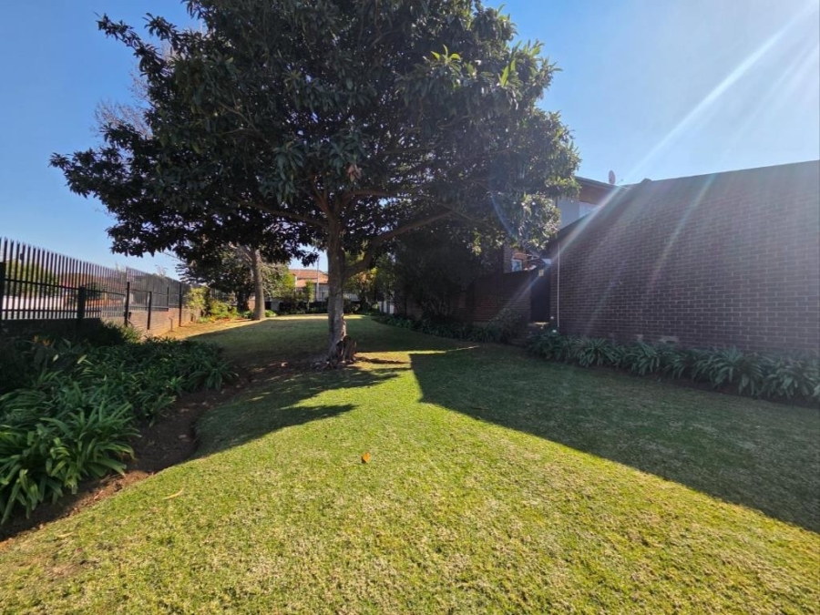 2 Bedroom Property for Sale in South Crest Gauteng