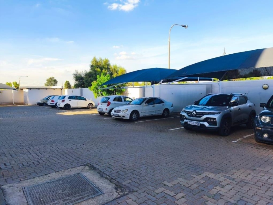2 Bedroom Property for Sale in Mayberry Park Gauteng