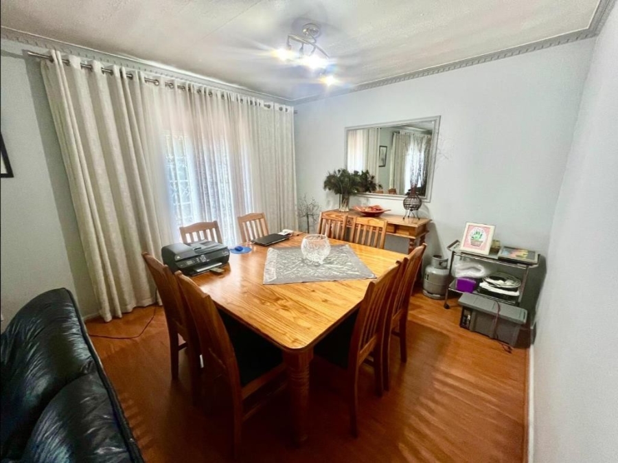 3 Bedroom Property for Sale in New Redruth Gauteng