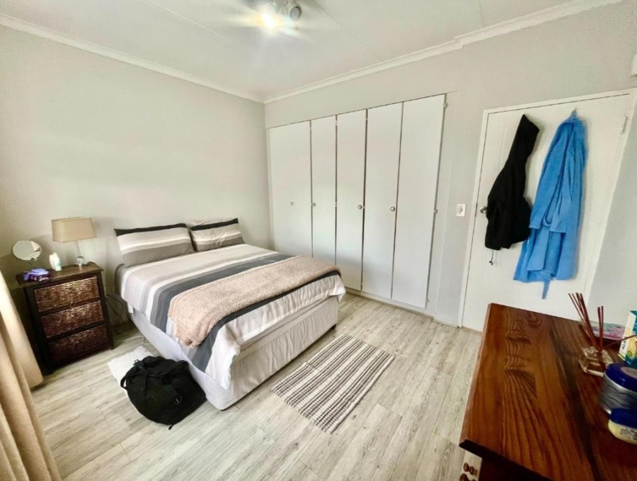 3 Bedroom Property for Sale in New Redruth Gauteng