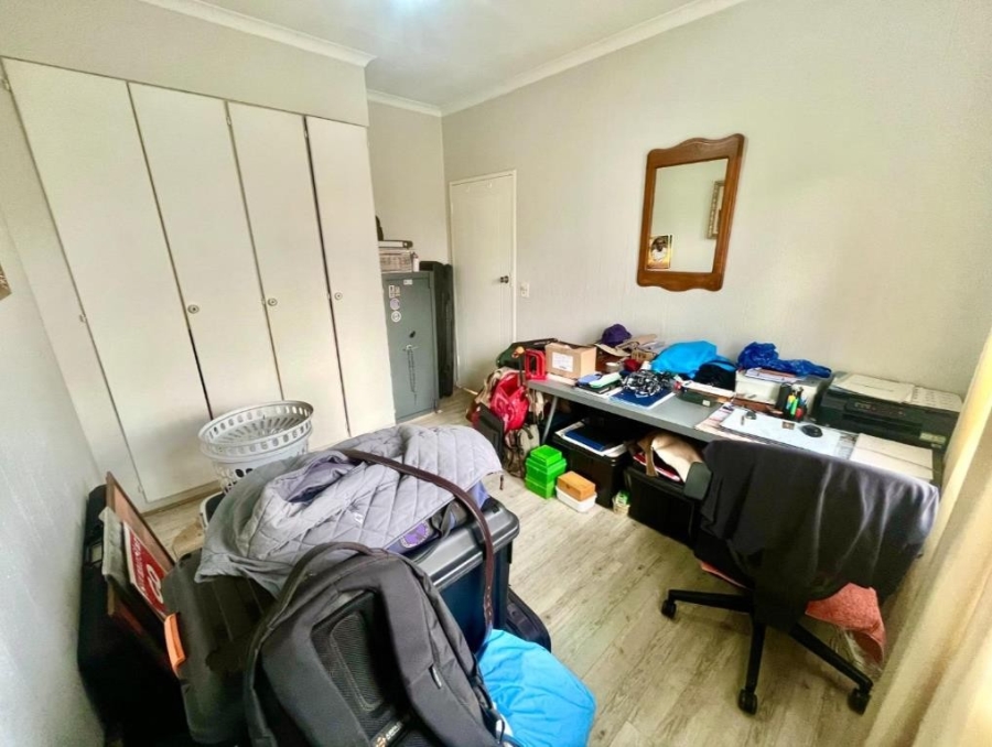 3 Bedroom Property for Sale in New Redruth Gauteng