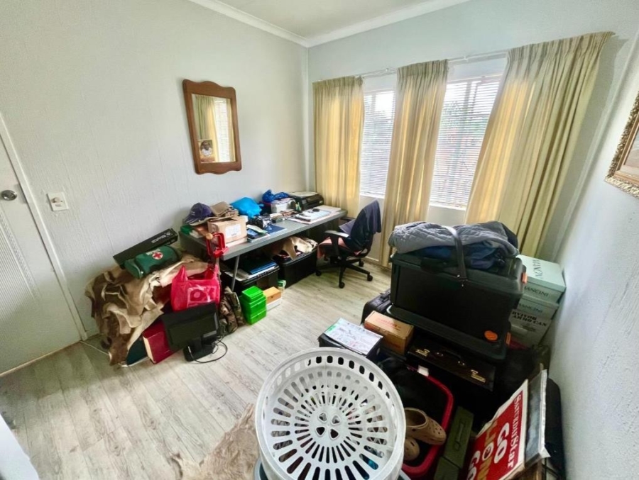 3 Bedroom Property for Sale in New Redruth Gauteng