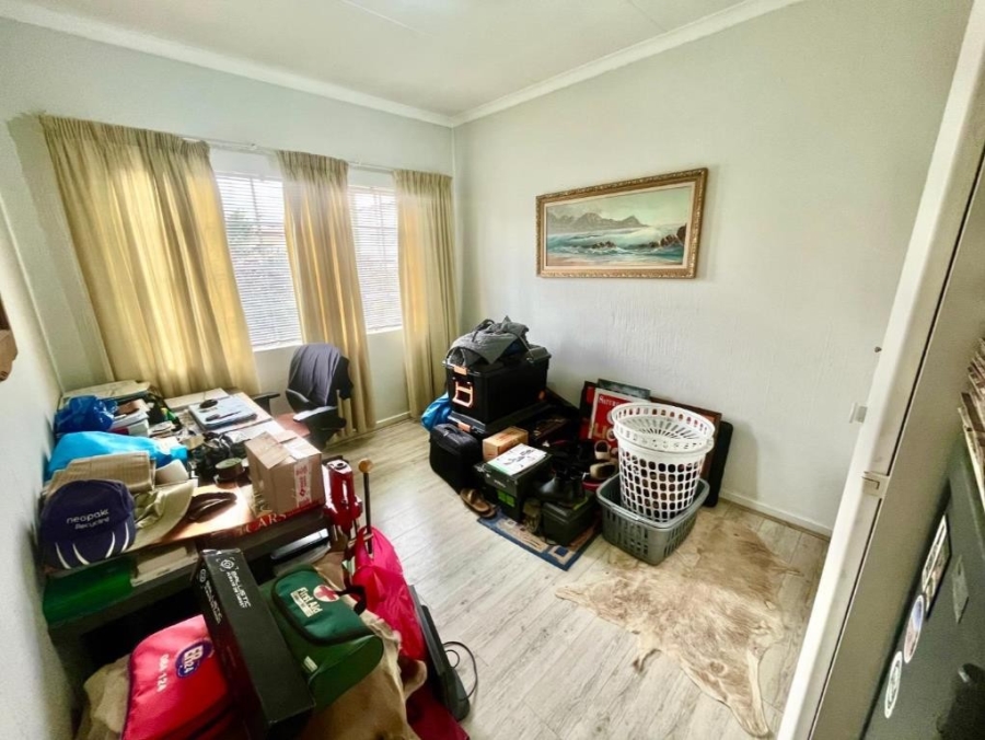 3 Bedroom Property for Sale in New Redruth Gauteng
