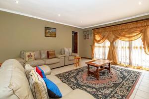 5 Bedroom Property for Sale in Northcliff Gauteng