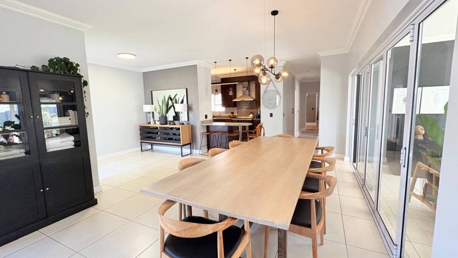 4 Bedroom Property for Sale in Midstream Hill Gauteng