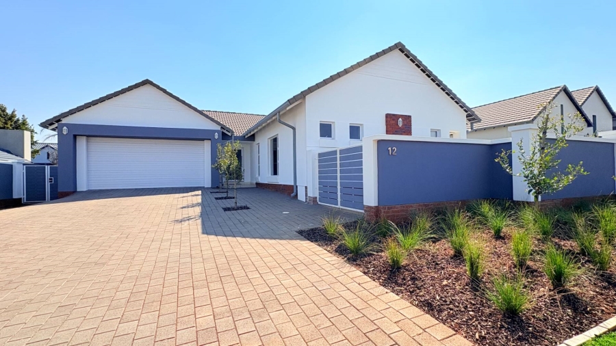 4 Bedroom Property for Sale in Midstream Hill Gauteng