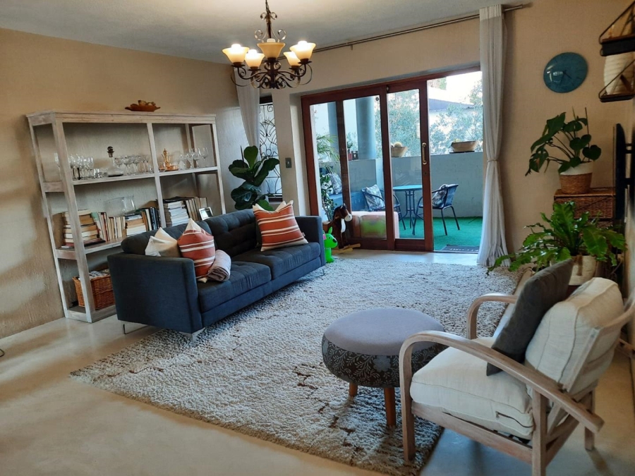 To Let 2 Bedroom Property for Rent in Strathavon Gauteng