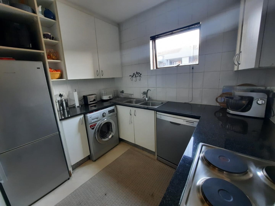 To Let 2 Bedroom Property for Rent in Strathavon Gauteng