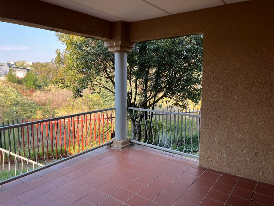 To Let 2 Bedroom Property for Rent in Paulshof Gauteng