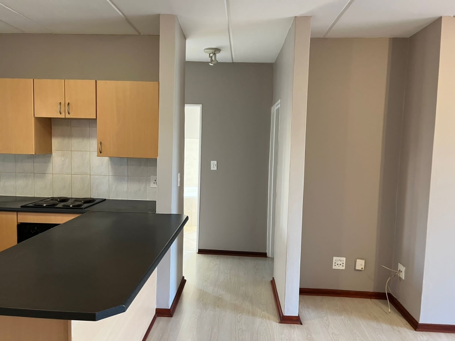To Let 2 Bedroom Property for Rent in Paulshof Gauteng