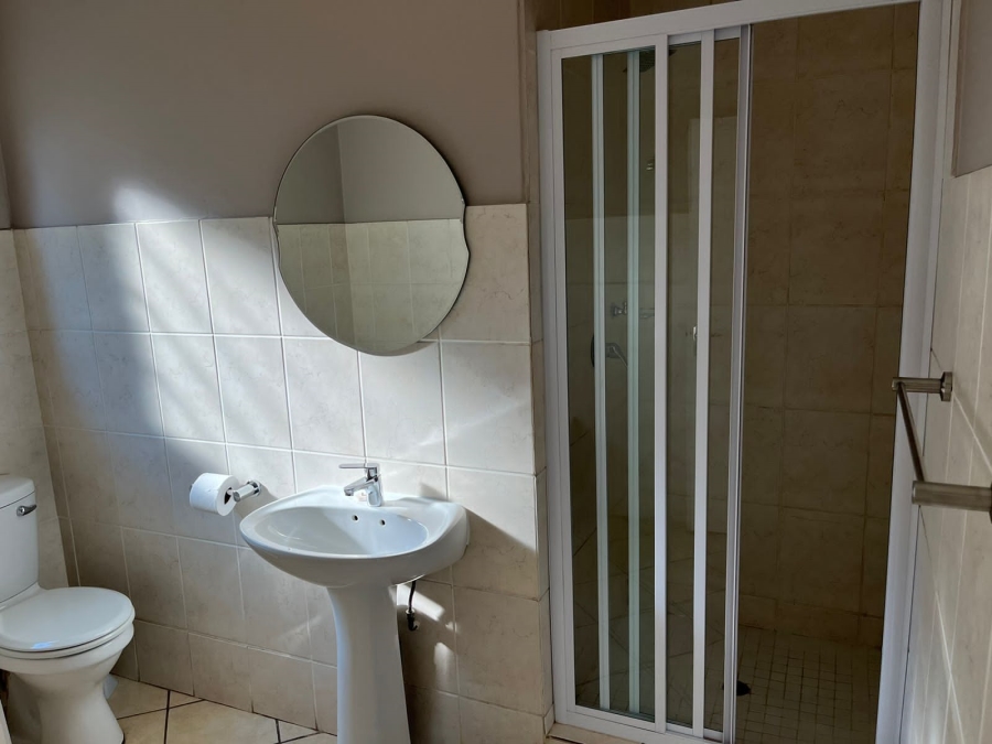 To Let 2 Bedroom Property for Rent in Paulshof Gauteng