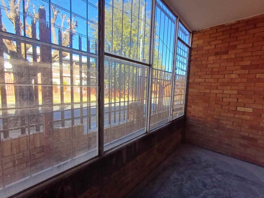 2 Bedroom Property for Sale in Rosettenville Gauteng