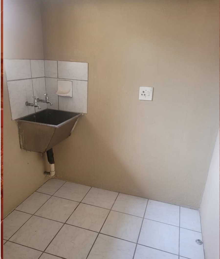 3 Bedroom Property for Sale in Kwaggasrand Gauteng