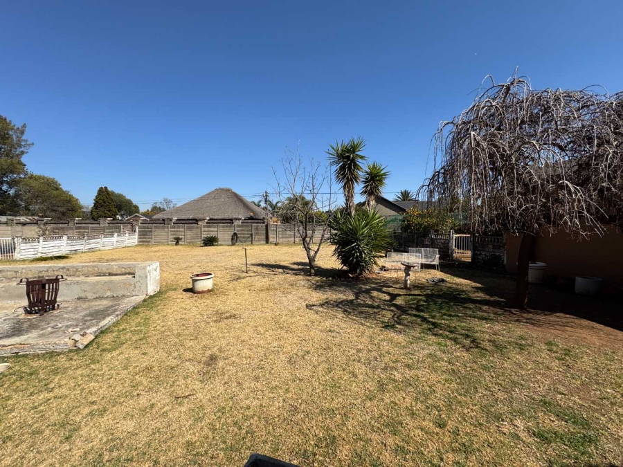 4 Bedroom Property for Sale in Brackenhurst Gauteng