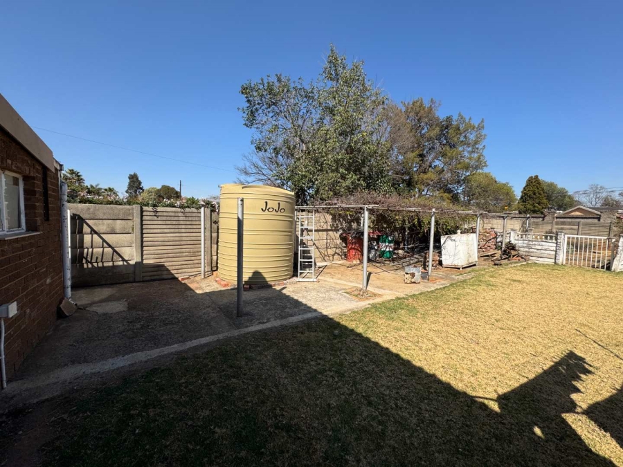 4 Bedroom Property for Sale in Brackenhurst Gauteng
