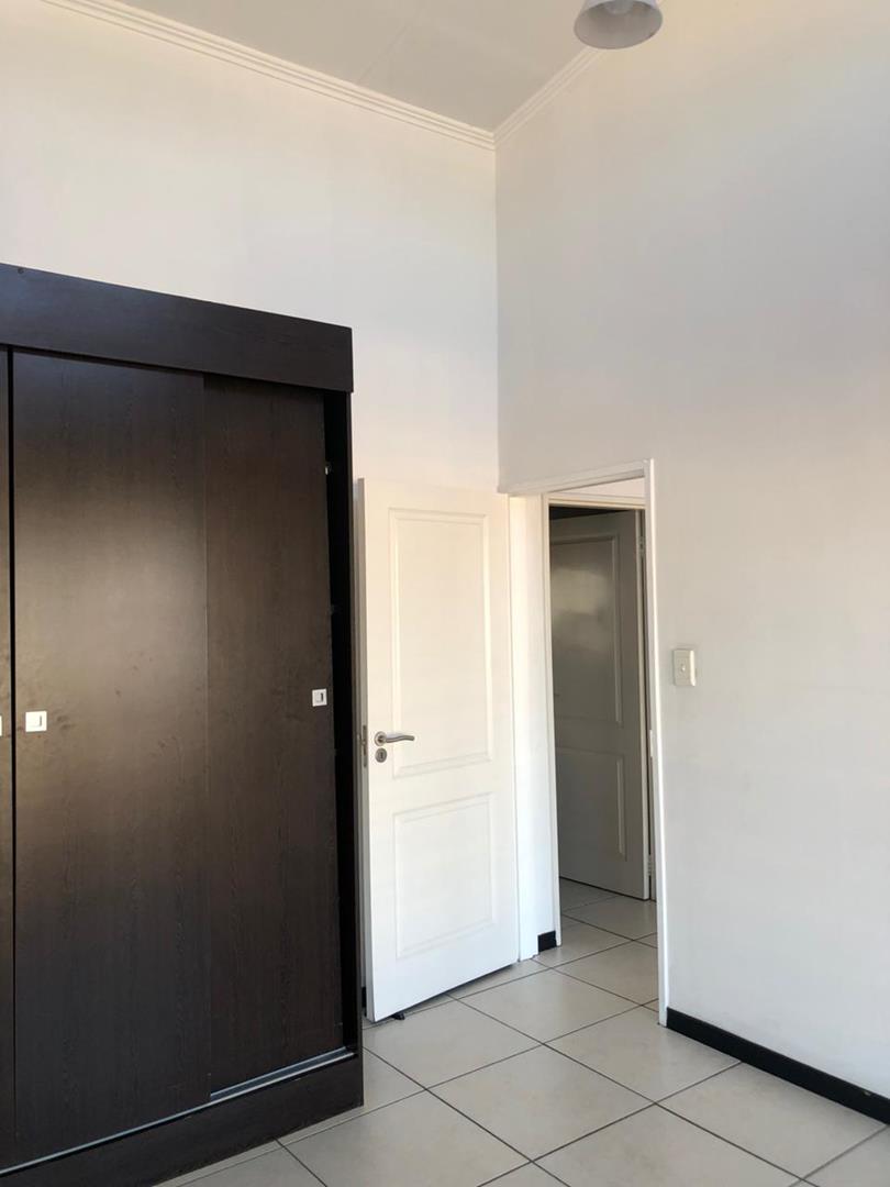 To Let 2 Bedroom Property for Rent in Greenstone Hill Gauteng