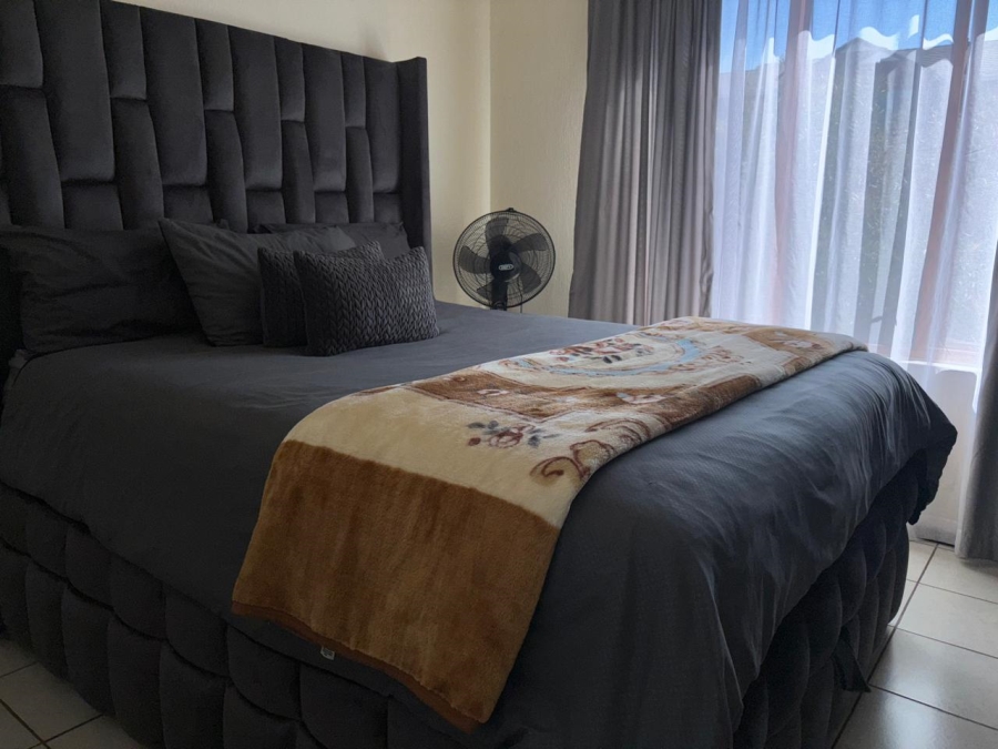 2 Bedroom Property for Sale in Olivedale Gauteng