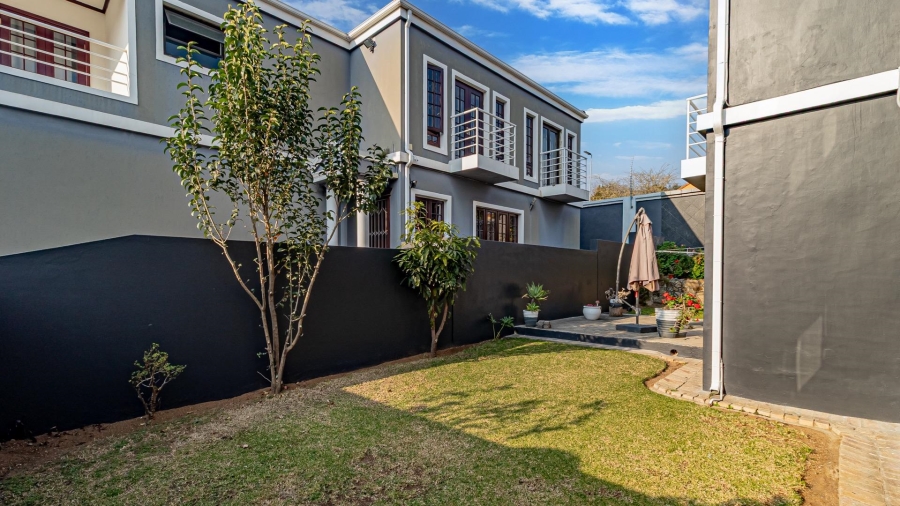 3 Bedroom Property for Sale in Carlswald Gauteng