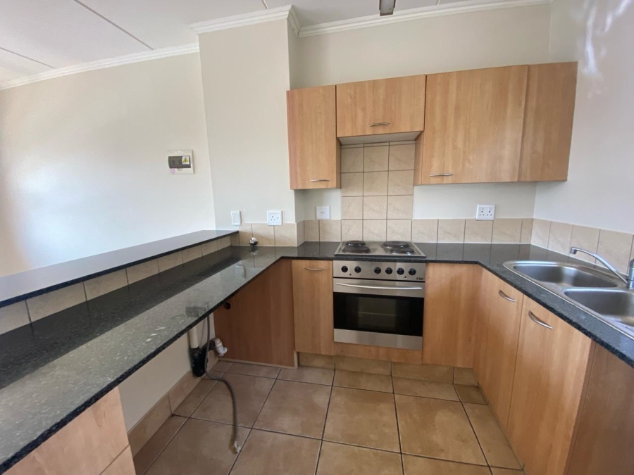 To Let 2 Bedroom Property for Rent in Sunninghill Gauteng