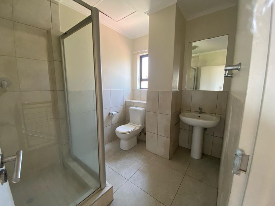 To Let 2 Bedroom Property for Rent in Sunninghill Gauteng