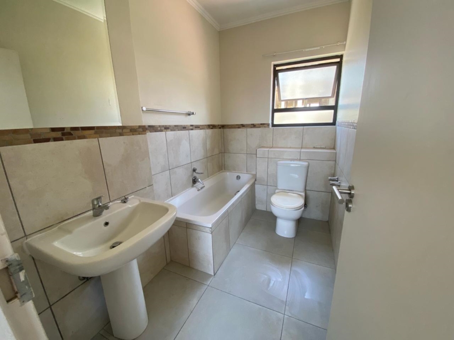 To Let 2 Bedroom Property for Rent in Sunninghill Gauteng