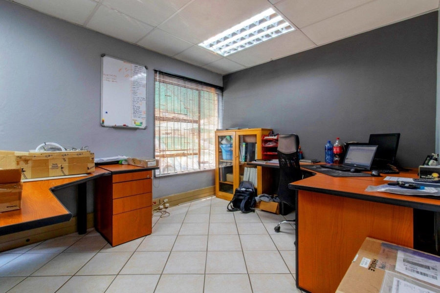 Commercial Property for Sale in Ruimsig Gauteng
