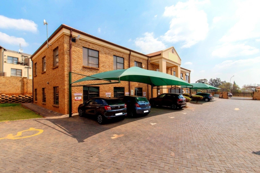 Commercial Property for Sale in Ruimsig Gauteng