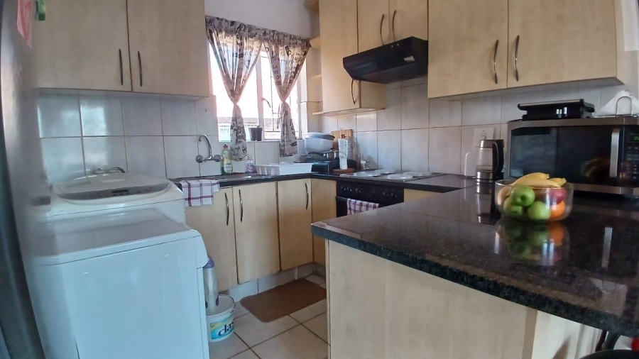 2 Bedroom Property for Sale in Norkem Park Gauteng
