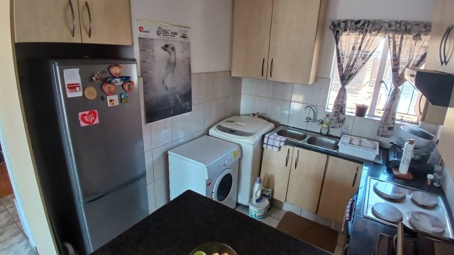 2 Bedroom Property for Sale in Norkem Park Gauteng