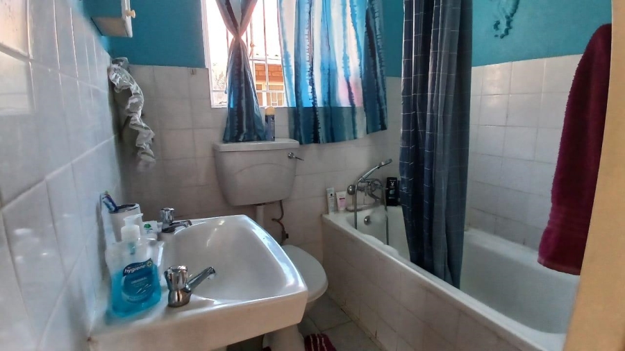2 Bedroom Property for Sale in Norkem Park Gauteng