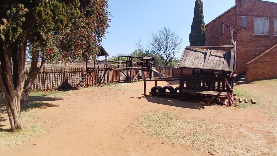 2 Bedroom Property for Sale in Norkem Park Gauteng