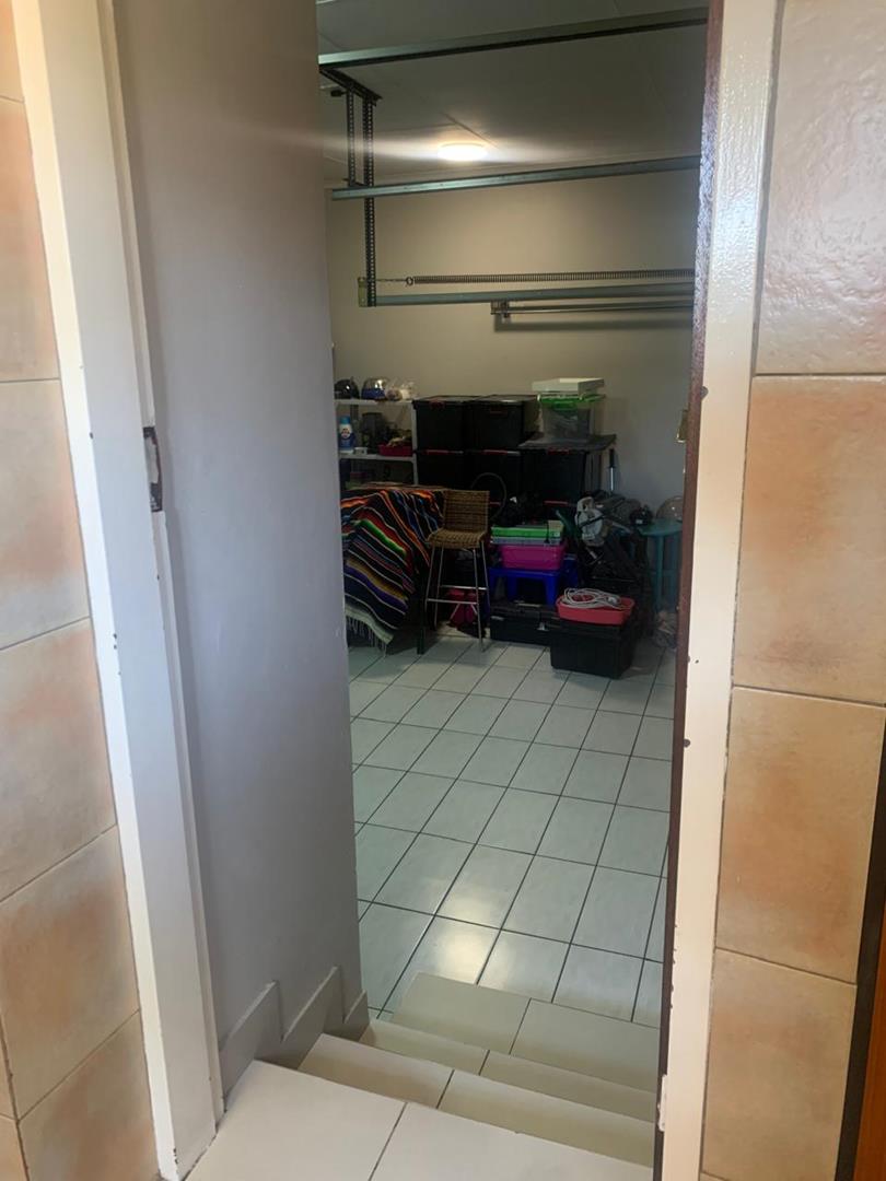 3 Bedroom Property for Sale in Glen Erasmia Gauteng