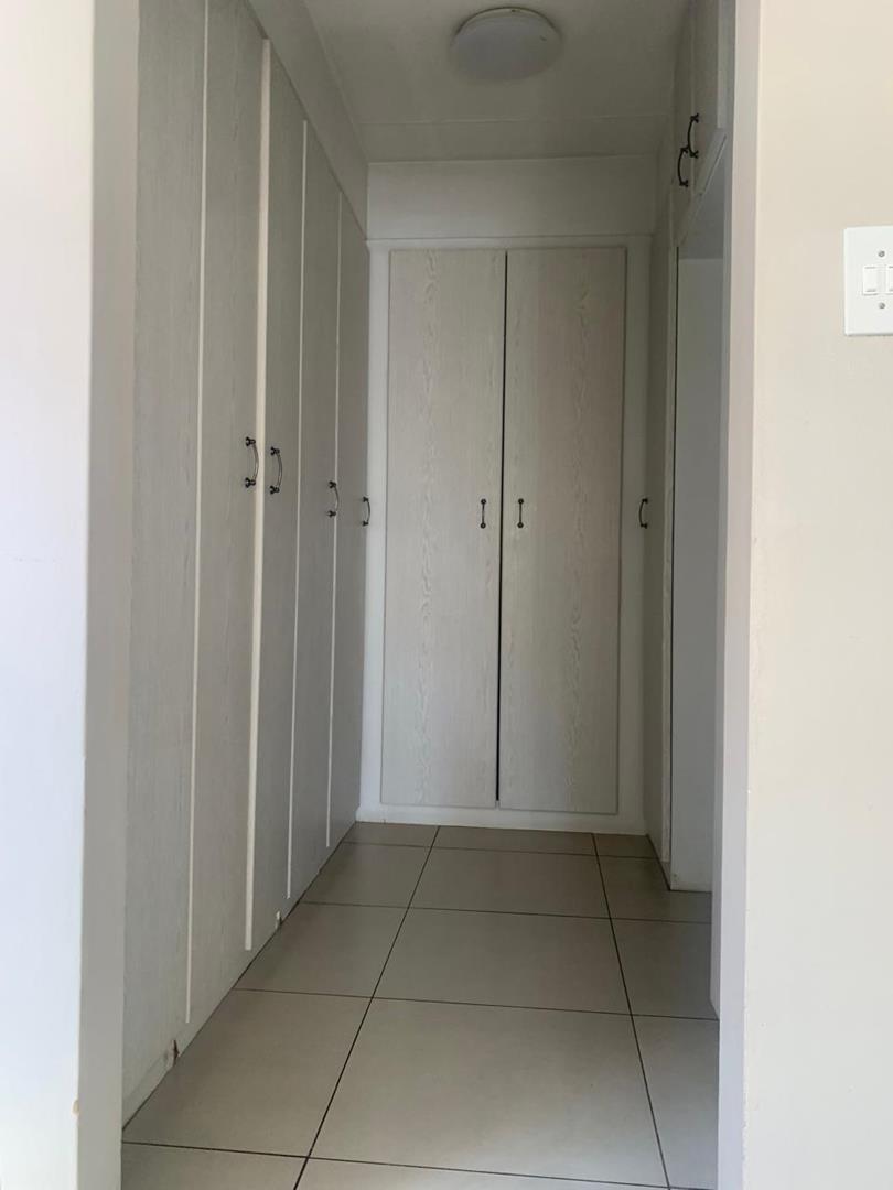 3 Bedroom Property for Sale in Glen Erasmia Gauteng