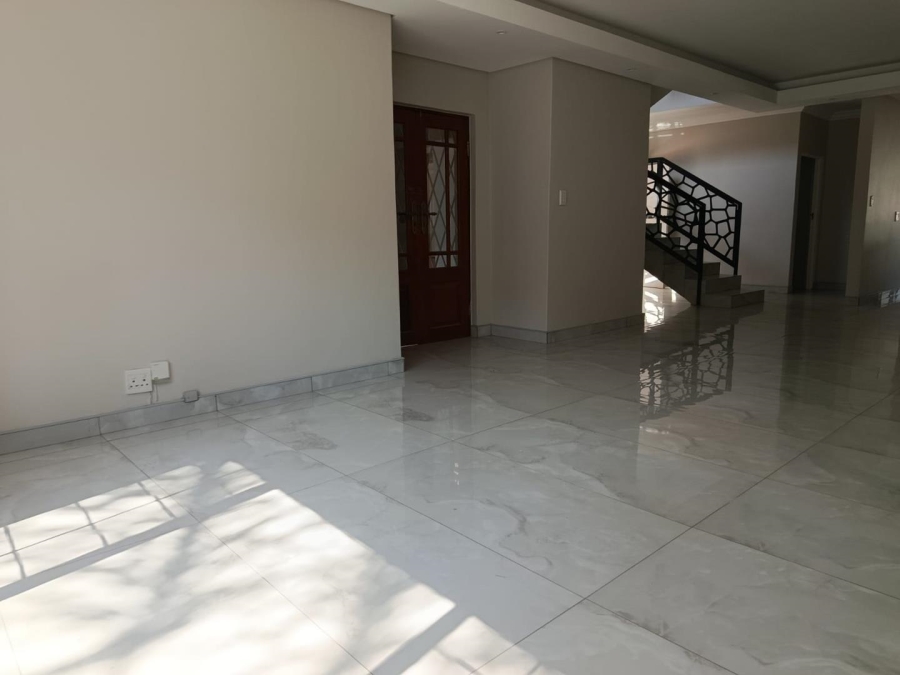 4 Bedroom Property for Sale in Amberfield Gauteng