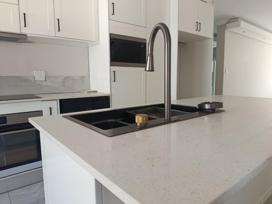 4 Bedroom Property for Sale in Amberfield Gauteng